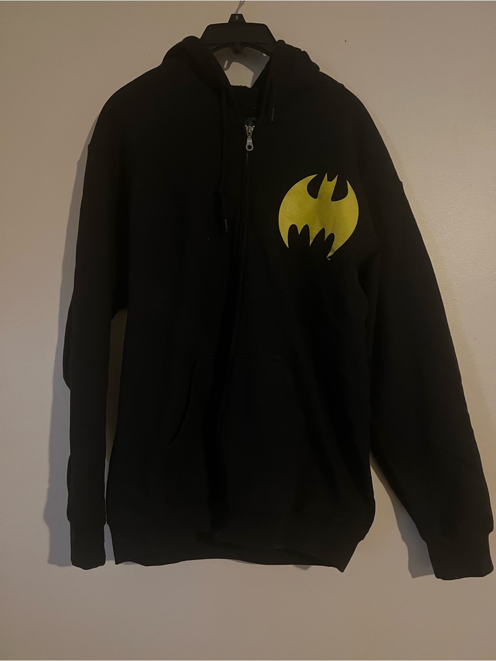 † DC Comics Batman Full Zip Hoodie - Black Yellow Bat Logo